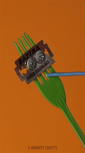 Genius DIY tool for electrical wires🍴 the only cable hack you need