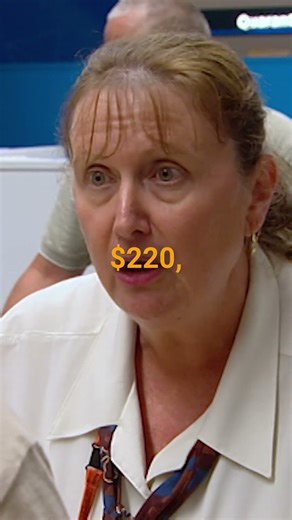 Ignorant Passenger Packed Whole Supermarket In Bag 🛒 #BorderSecurity #Shorts #Australia