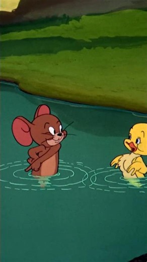 Tom y Jerry en Latino | Clases de natación para el Pequeño Patito 🐥 | #shorts | ‪@WBKidsLatino‬