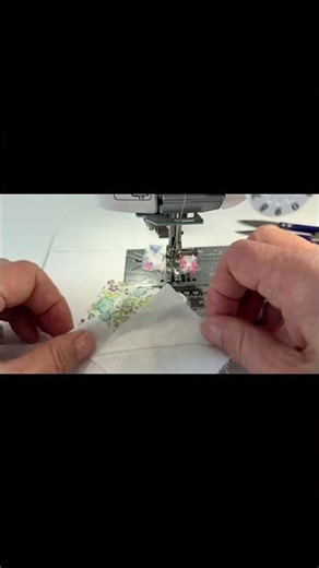 STOP! Check Before You Cut Your Flying Geese & You Still Have Time! #quilting #quilted #flyinggeese