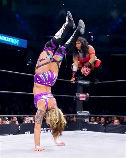 Hand-Standlander 🙌