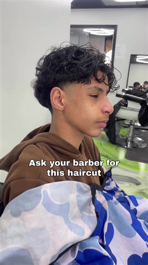 💈 Mid taper slick back ✂️🔥 Link in bio to book #midtaper #slickback #freshcut #barberlife #fadegame