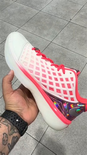 Early look: Nike Kobe 3 “WNBA All-Star” 🍰🎥: (TT) pluto.snkrs