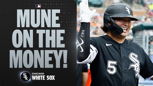 Munetaka Murakami CRUSHES a go-ahead home run for the White Sox! 🌕🔥 | MLB Highlights