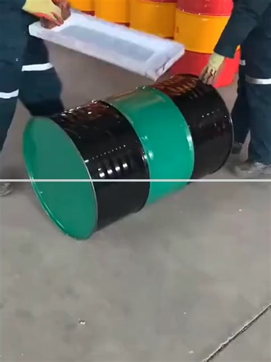 Video của ideas_fox (@ideas_fox) với bản nhạc Human Food - Puma The Weirdo