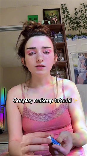 Trying my best at an in depth cosplay makeup tutorial :’) Hope it was at least a little helpful! Or just nice to watch 💗#cosplaymakeup #makeuptutorial