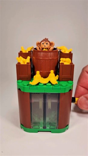 LEGO Mechanisms Created by thebrickconsultant https://tinyurl.com/28gz3v5n | Beyond the Brick