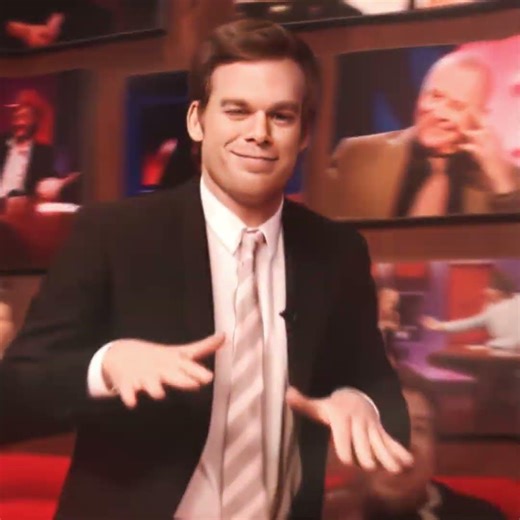 Dexter doing the moonwalk #edit #dexter