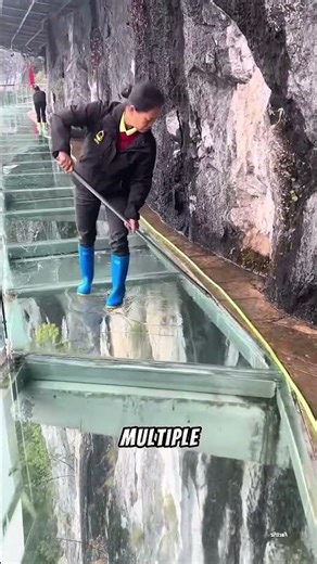 looks terrifying… but it’s actually built to handle way more than you think 😳