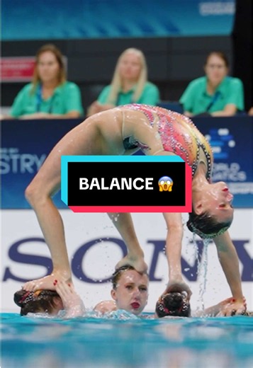 Balance strength = beuty 😱 #ArtisticSwimming #highlight #sports #sportstiktok
