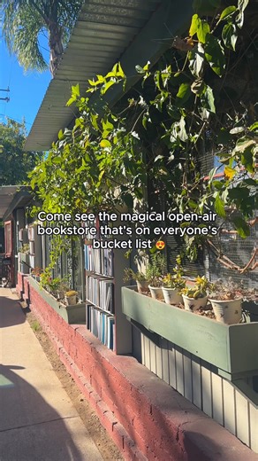 Come see the magical, open-air bookstore that’s on everyone’s bucket list. 😍 Known as the world’s largest outdoor bookstore, Barts Books opened in 1964 and features more than 100,000 new and used books. 📚 It’s a must-visit Ojai landmark for book lovers! 📖 📍Ventura 📷 @mletraveldiary on IG | Visit California
