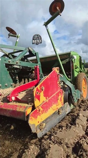 MF vollbepackt beim säen🌾🎄☃️