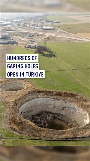 Hundreds of gaping holes open in Türkiye