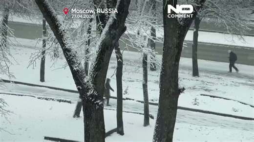 Rare spring snowstorm hits Moscow