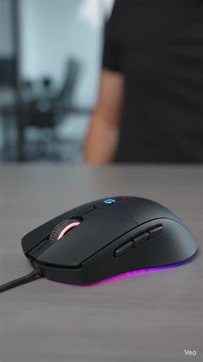 🖱️ Mouse Gamer Sem Fio Logitech G703 Desempenho e liberdade para dominar suas partidas! 🎮⚡ O Logitech G703 combina tecnologia sem fio, precisão e um design confortável para oferecer uma experiência mais fluida durante o gameplay. 🔥 Principais benefícios: ✅ Tecnologia sem fio LIGHTSPEED ✅ Sensor de alta precisão ✅ Resposta rápida para jogos competitivos ✅ Design ergonômico e confortável ✅ 6 botões programáveis para mais comandos ✅ Bateria recarregável para jogar sem cabos ✅ Compatível com POWE