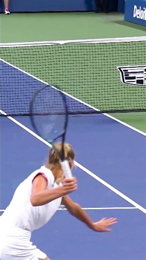 AIMING for her opponent! 🤣