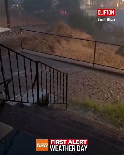 Flash flooding rips through Clifton, Arizona