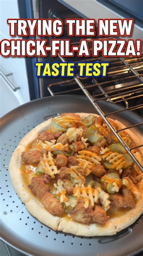 Trying the new Chick-fil-A pizza: Taste test