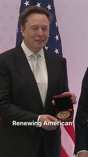 Elon Musk Can't Hide His Cheeky Grin as Trump Presents Prestigious Award #shorts