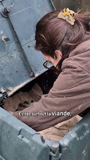 Comment réussir son compost facilement 🌱 Les gestes simples à connaître ♻️ | Leroy Merlin