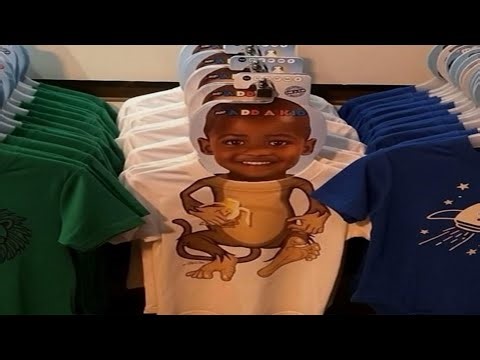 SOMETHING IS VERY WRONG HERE | MEMES