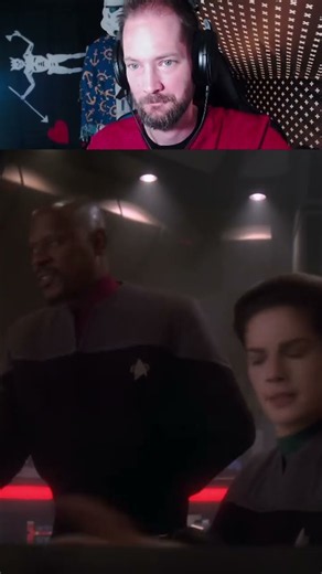 Let's check out this 4k remaster of a famous #DS9 battle - #starTrek reactions #Part1