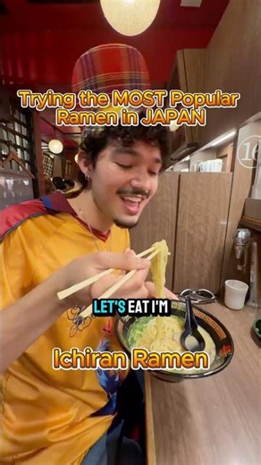 Trying the MOST POPULAR ramen 🍜 in JAPAN 🇯🇵!!! Ichiran Ramen!