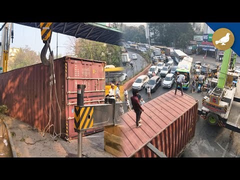 Hyderabad: Big Container overturned at NMDC Masabtank, Heavy traffic jam on Monday morning