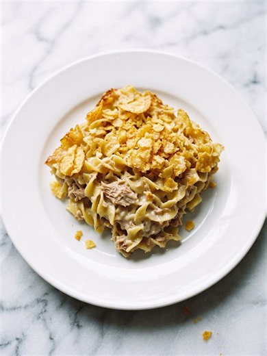 Tuna Casserole with Potato Chips