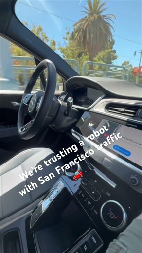 Our First Driverless Waymo Ride in San Francisco! 🚘🤖