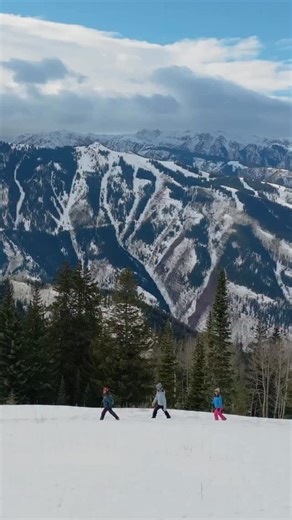 Discover the beauty of Aspen beyond the slopes! ✨ 🌲 @acesaspen offers daily snowshoe tours on Ajax, Ashcroft, and Snowmass. Plus, all week long, celebrate 10 Days of Winter at ACES’ newest property, Catto Center at Toklat! Tap the link in bio for all the details. 🎥 : @tamarasusaphoto #aspen #aspenco #visitaspen | Visit Aspen