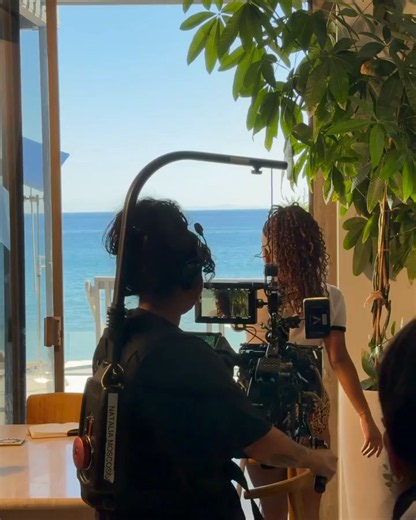 Halle Bailey Legion 🪽 on X: "Behind the Scenes Footage of the LOSLI Visualizers 🎥✨(A thread)" / X