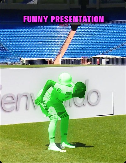 Funny Presentation Fails in Football 😂