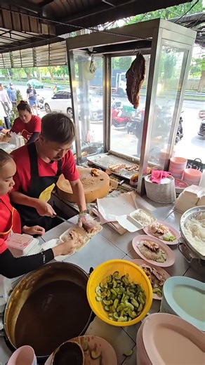 Street Food Around The World on Reels