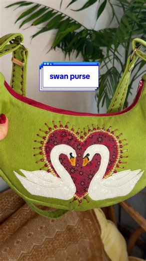 Create Your Dream Beaded Swan Purse with These Tips