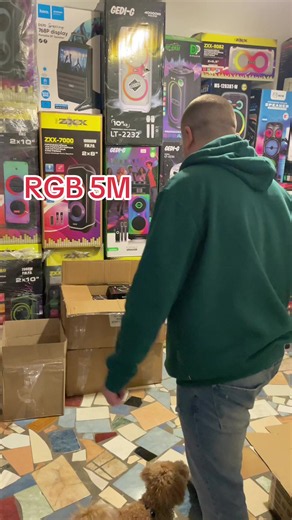 RGB стрічка 5 м зі смартфон управлінням та пультом