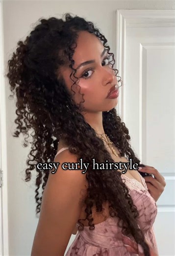 Quick and Easy Curly Hairstyle Tutorial