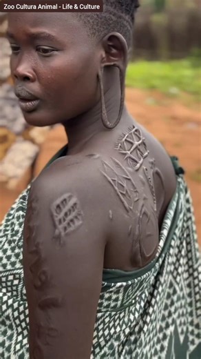 African Keloid Scarification : Identity, Culture, Memory