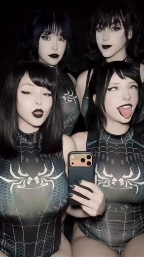 Alien vs Predator 3 Announcement #alien #aliens #xenomorph #horror #alienromulus #fedealvarez #aliensvspredator #alienvspredator #xenomorphs #xenomorphqueen #alienearth #yautja #predatorbadlands #thepredator #dantrachtenberg #movie #rumor | Jeremiah Martin