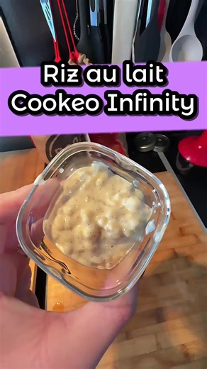 ✨ Riz au lait à la vanille au Cookeo Infinity ✨ Un grand classique tout doux, ultra crémeux et réconfortant 🤍 Parfait en dessert ou pour une pause gourmande. 📝 Ingrédients : • 150 g de riz rond • 1 gousse de vanille • (Facultatif) un peu de vanille en poudre • 1 cuillère à café d’arôme vanille • 700 ml de lait • 30 cl de crème liquide entière • 3 sachets de sucre vanillé • 30 g de sucre 💛 Un riz au lait bien parfumé, fondant et généreux… comme on aime à la maison 😋 À déguster tiède ou bien f