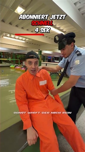 HILFE! 😰 ABONNIERT SONST WIRFT ER MICH INS WASSER!!