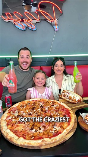 XL New York-Style Loaded Pizza & Philly Stuffed Sandwich near Houston