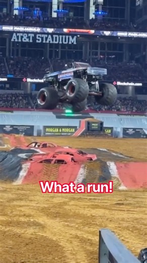 Excaliber BURNS IT DOWN! Monster Jam Arlington Freestyle