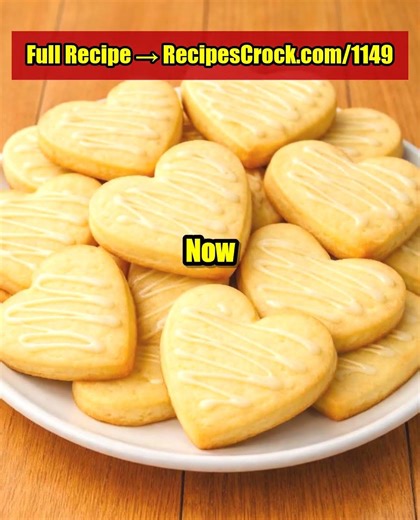 Easy Vanilla Shortbread Biscuits Recipe - Simple and Delicious