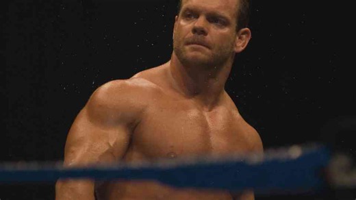 Wrestling star Chris Benoit murdered his family - found dead