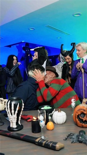 KISS CHALLENGE 😍💋