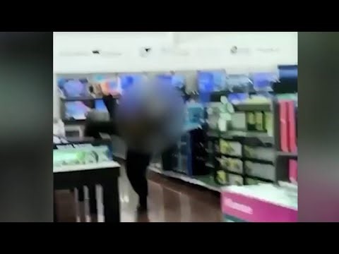 Witness: Man appeared to have hands back before slam | FOX 5 News