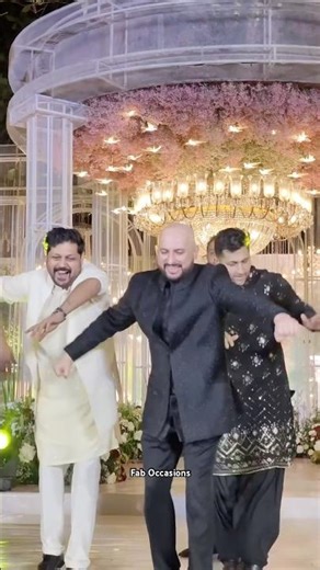 Groom Ehsaan Roshan's Wedding Dance Performance | Hrithik Roshan | Dhurandhar Song | Bollywood Dance