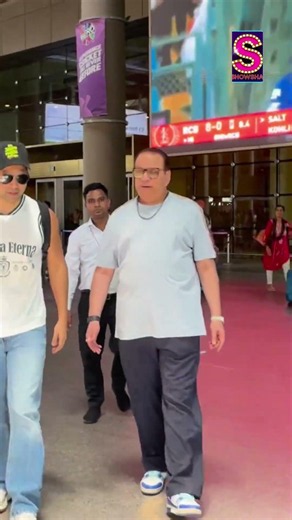 Pooja Hegde, Varun Dhawan Return to Mumbai After Promoting ‘Hai Jawani Toh Ishq Hona Hai’ | N18S