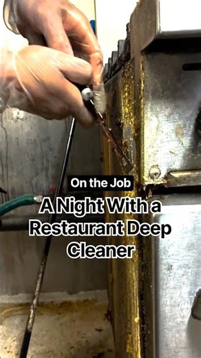 A Night in the Life of a Restaurant Deep Cleaner #cleaning #restaurant #onthejob
